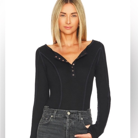 NWT- Free People Black Sloan Bodysuit w/ snap closure and thumbhole sleeves - Picture 3 of 8